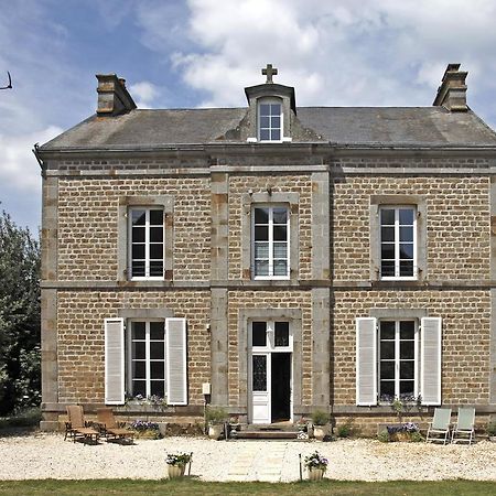 Le Presbytere Bed & Breakfast Saint-Bomer-les-Forges Exterior photo